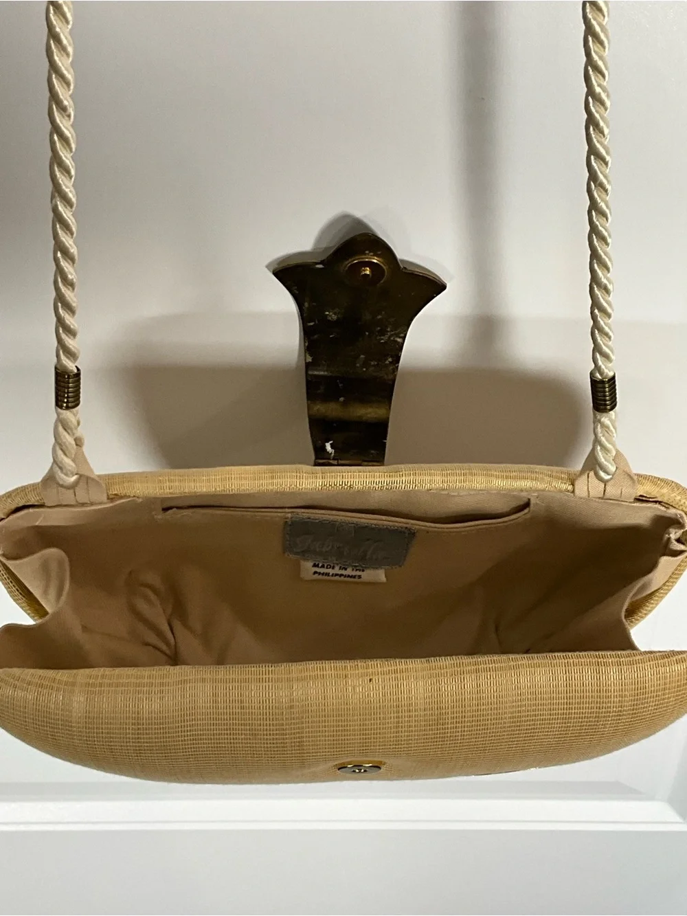Vintage Gabriella Beige Woven Clutch or Shoulder Bag with Mother-of-Pearl Clasp